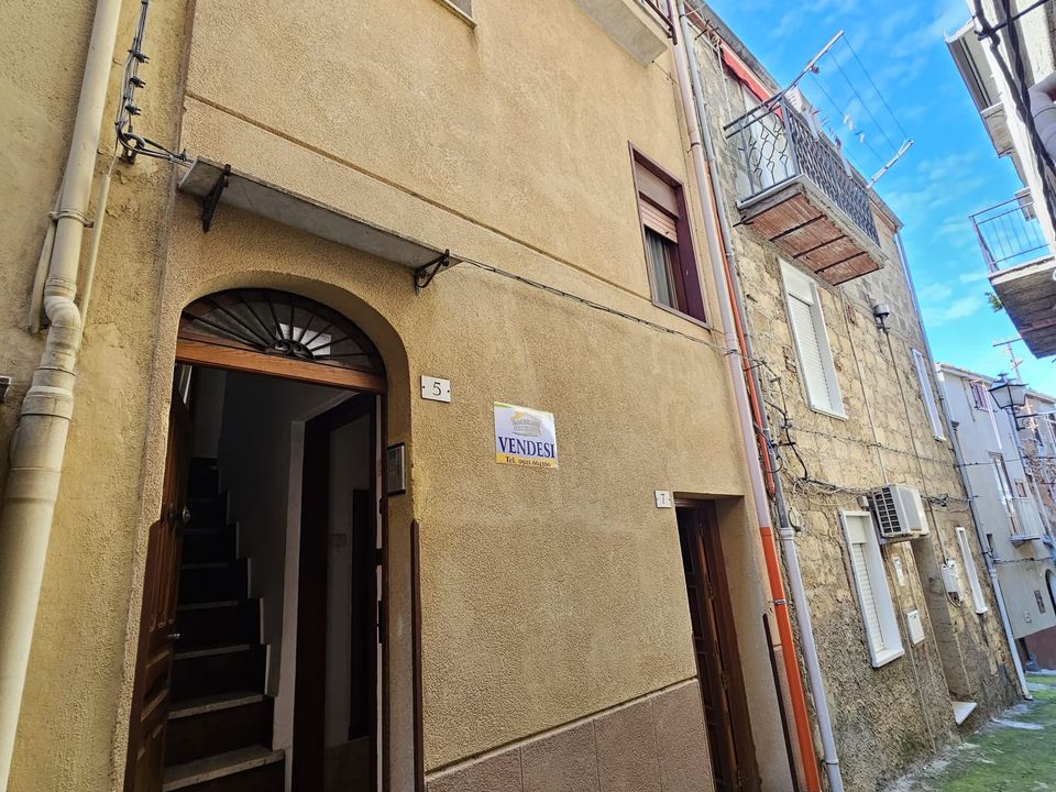 Landsbyhus i Collesano, Palermo - bilde 2